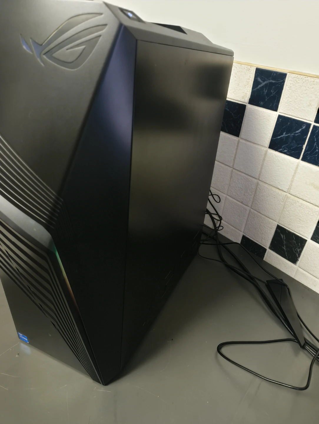 Gaming PC | Intel i5-13400F | RX 6600 8GB | 16GB RAM | 2TB SSD - photo 2