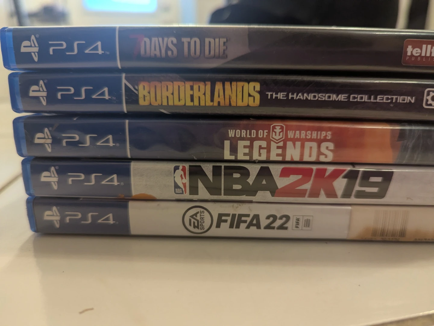PS4 VIDEO GAMES!! LIKE NEW