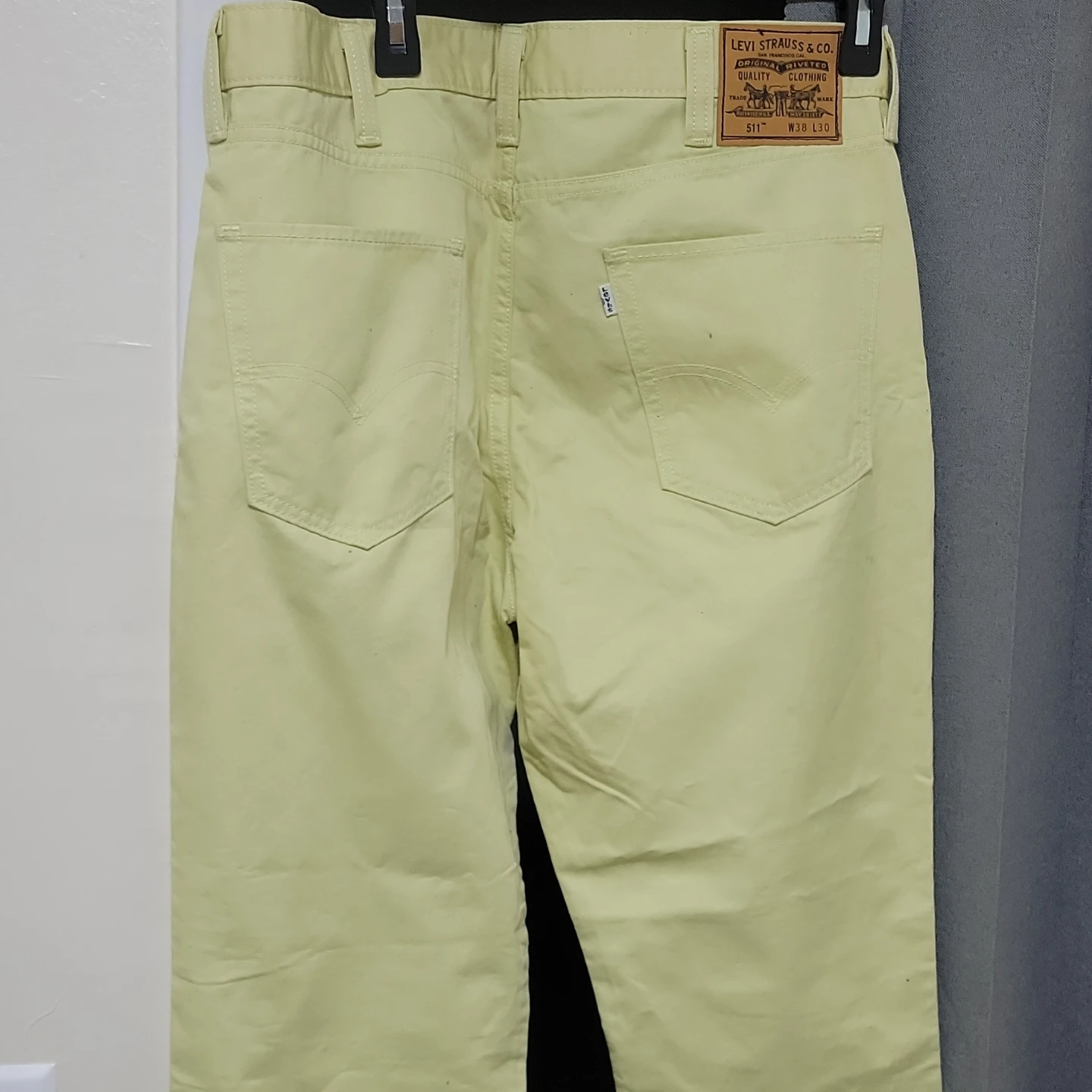 Levi's 511 Light Yellow Pants W38 L30 - photo 4