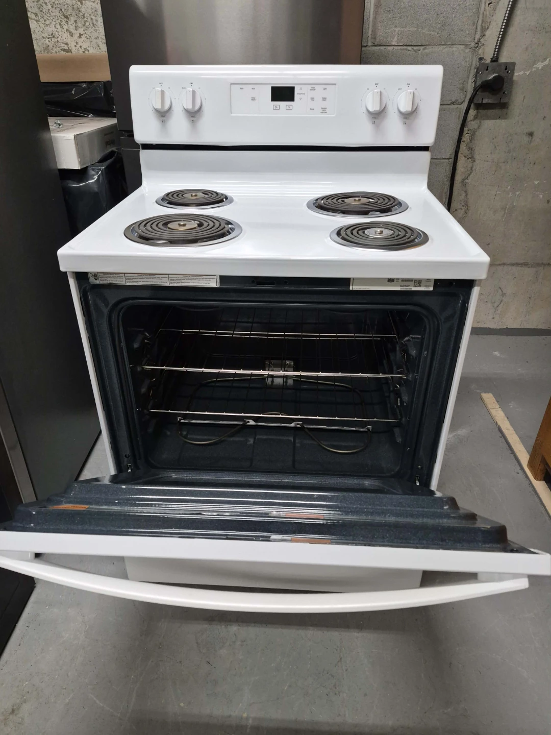 Whirlpool Electric Range