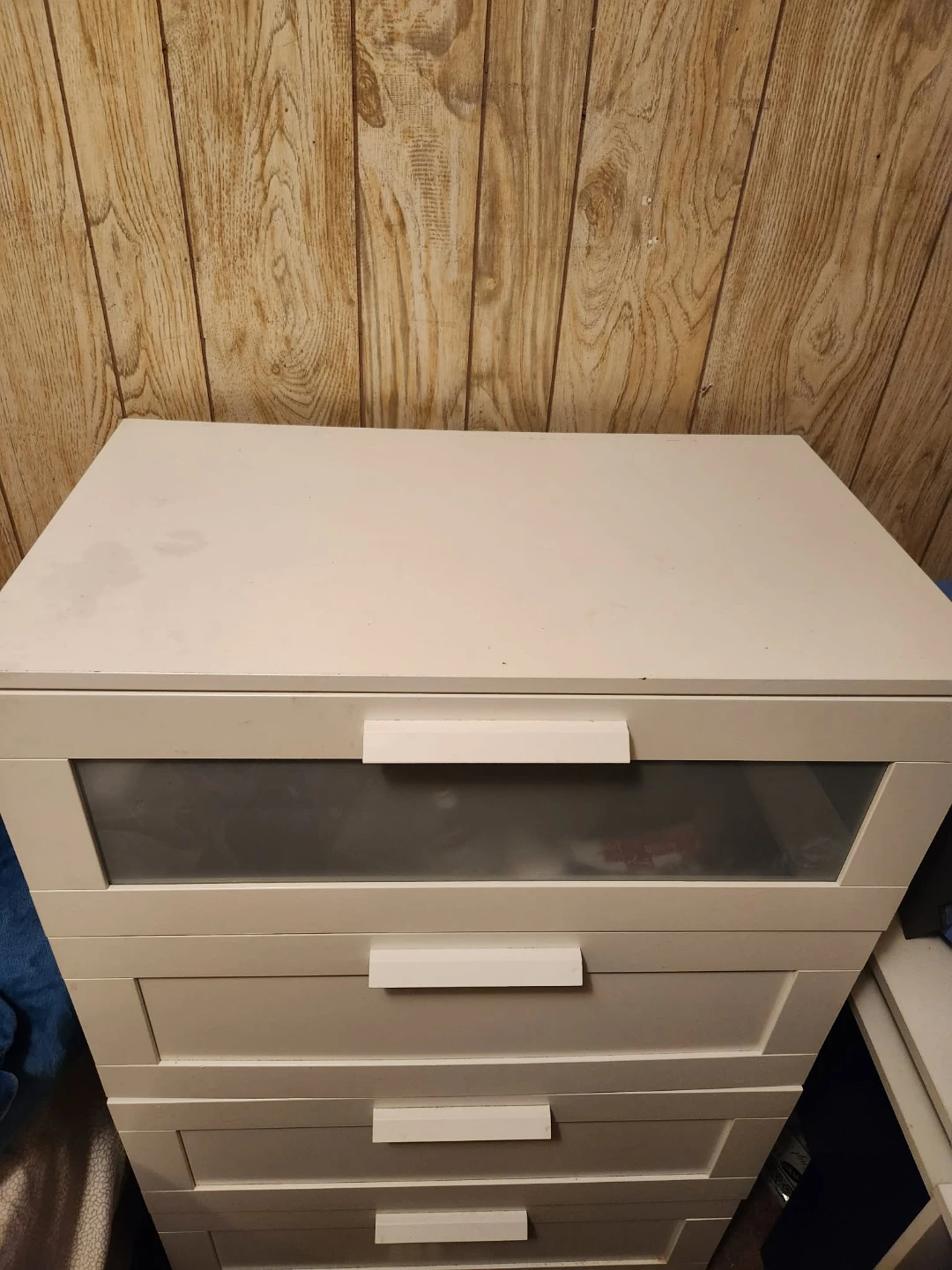 White 4-Drawer Dresser - photo 2