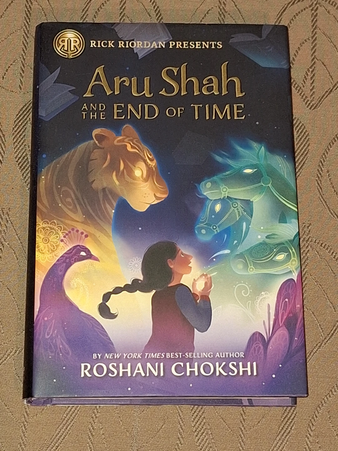 Aru Shah and the End of Time by Roshani Chokshi (Book)