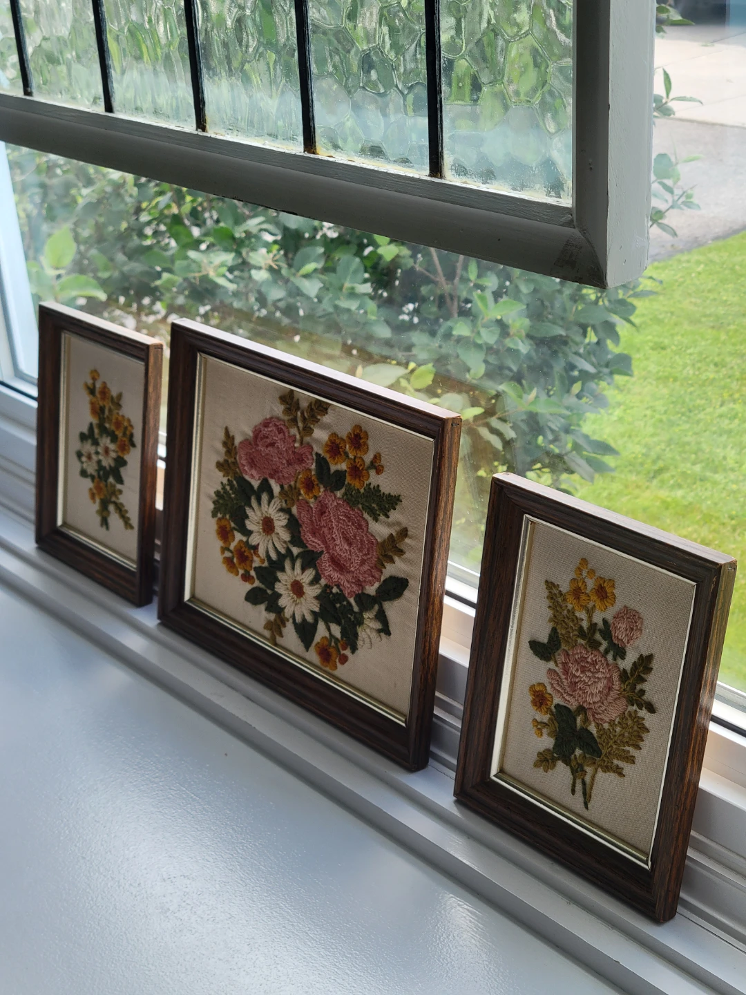 Set of 3. Vintage Framed Floral Crewel Embroidery Pictures. Art