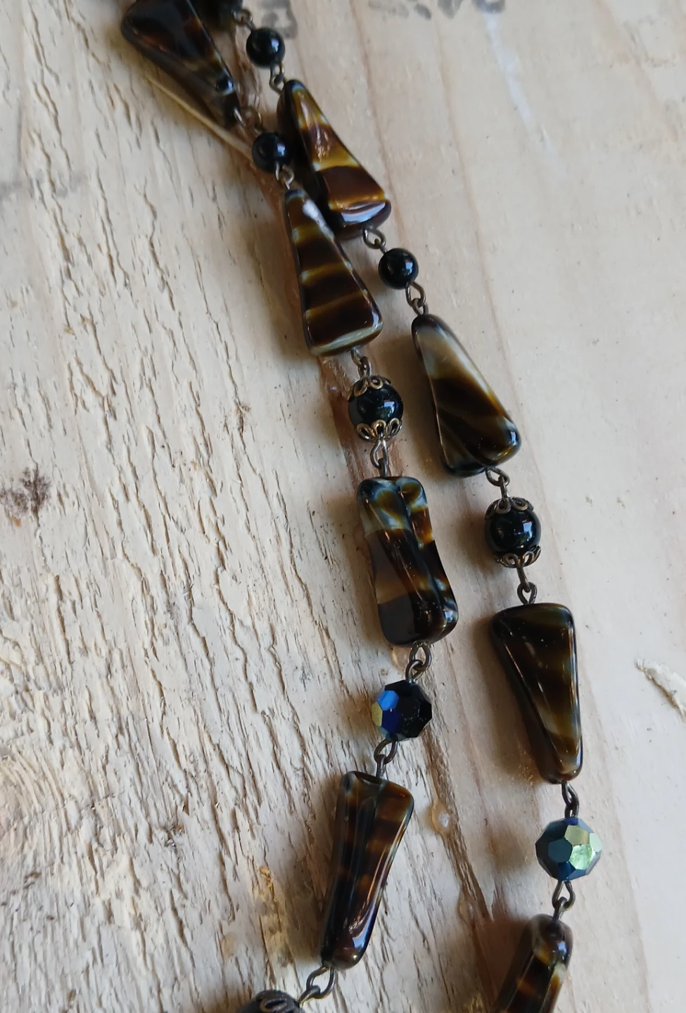 Antique Brown and black beaded necklace - photo 3