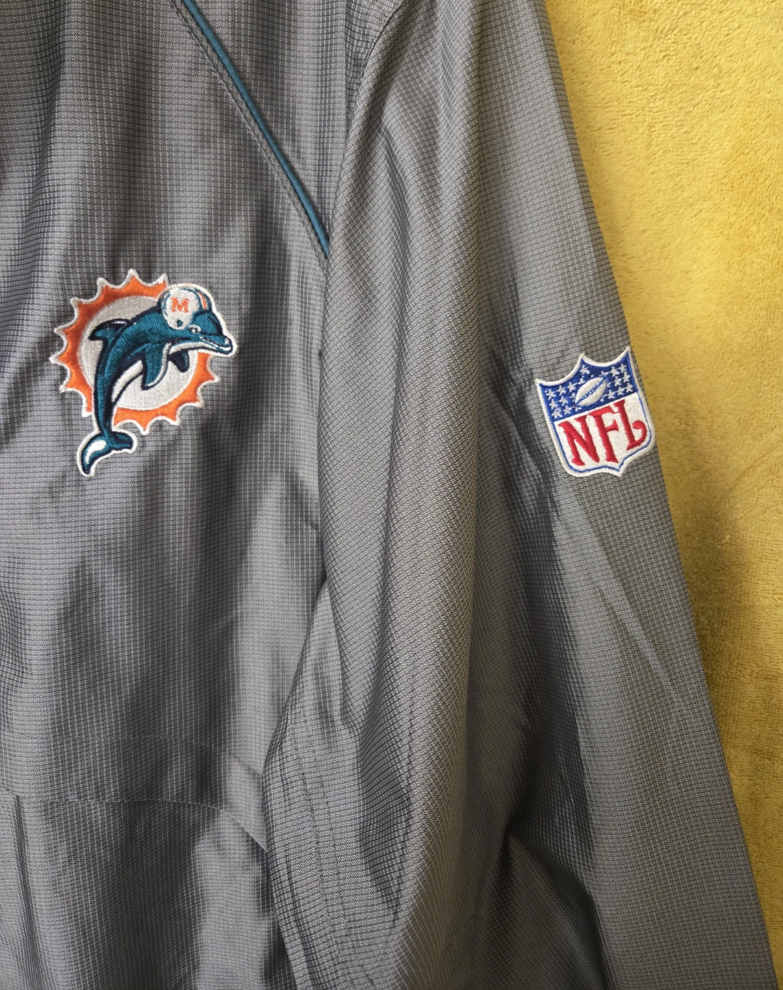 NWT.Miami Dolphins jacket. XXL/2XL. - photo 4