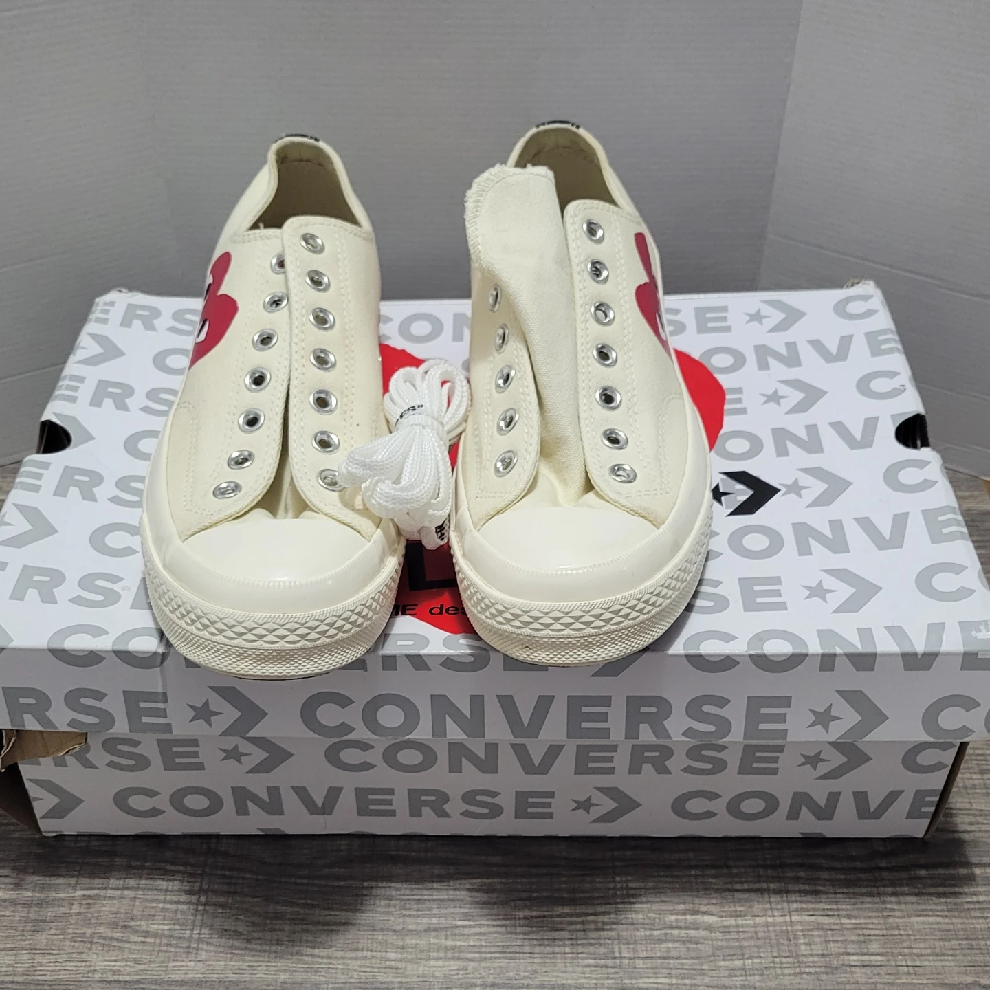 Garçons PLAY x Converse Chuck Taylor All-Star Sneakers Size 10