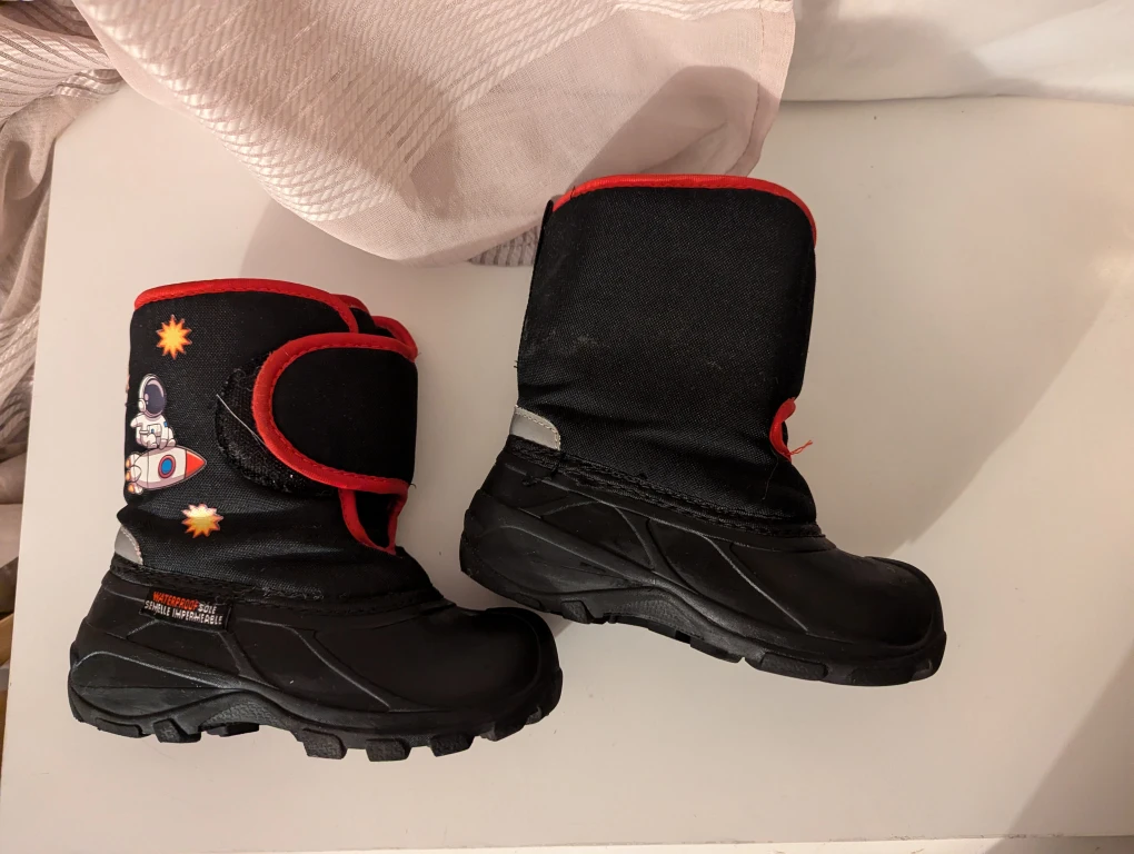 Kids Black Winter Boots with Astronaut Design - photo 3