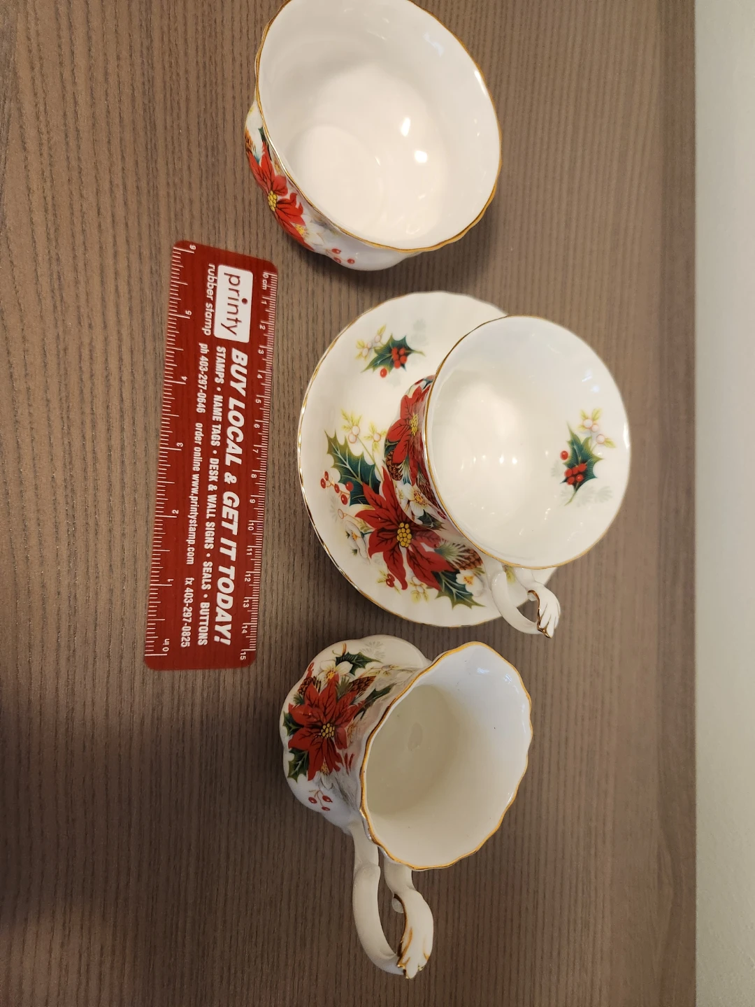 Royal Albert "Poinsettia" Bone China Tea Cup - photo 3
