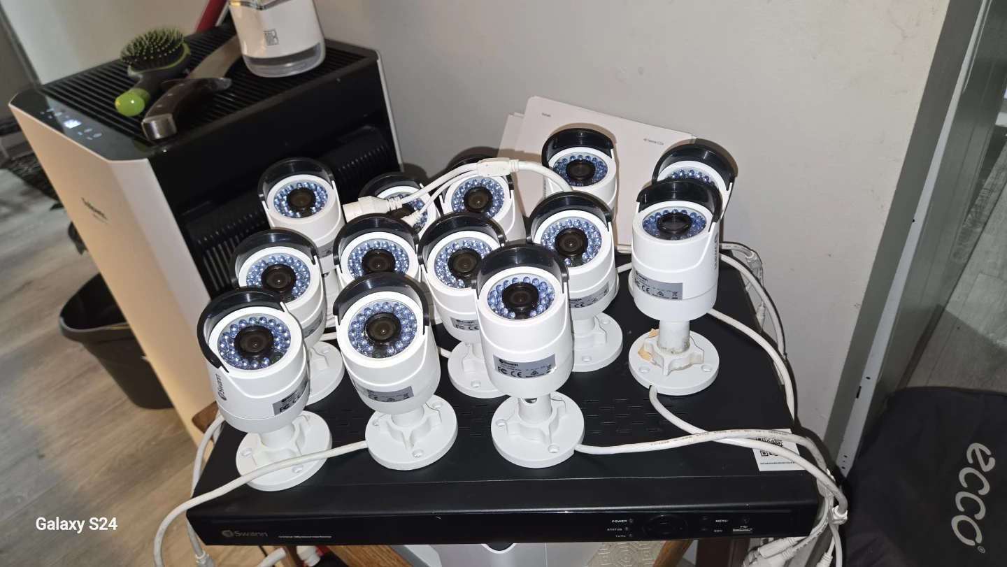 Swann 16 Channel 1080p Network Video Recorder with Cameras - photo 2