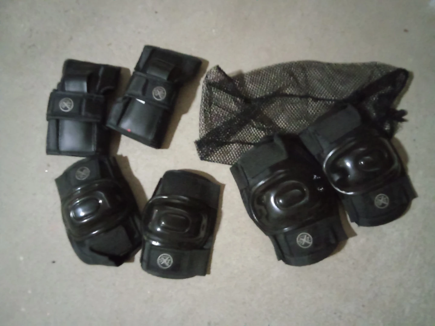 Protective Gear Set - Knee & Elbow Pads with Wrist Guards