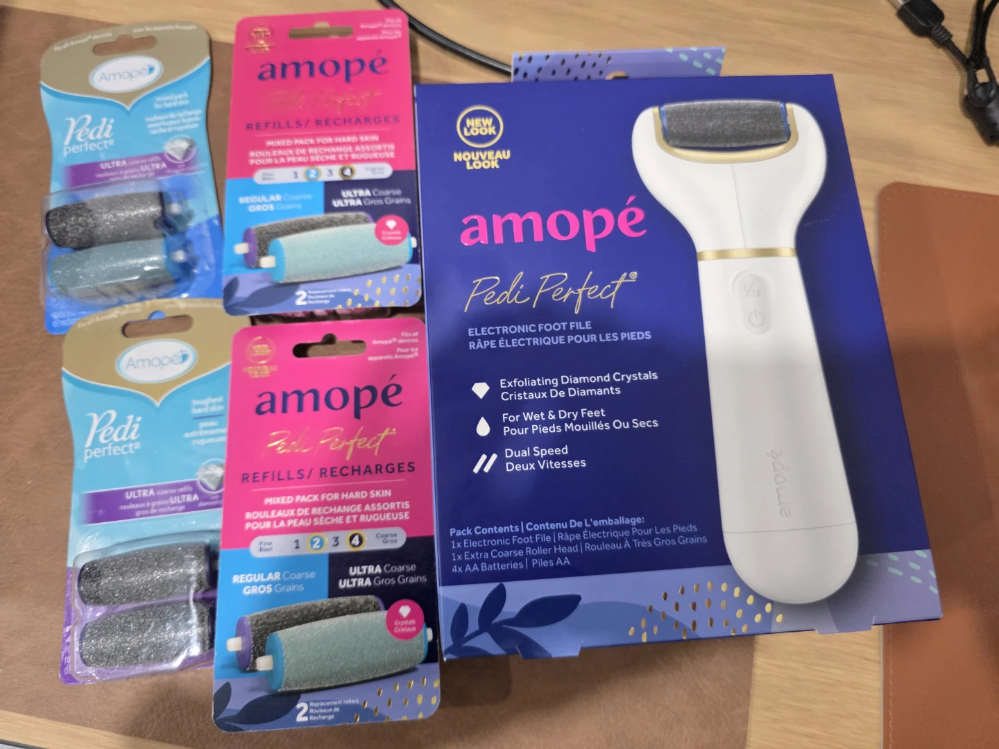 Amopé Pedi Perfect Electronic Foot File Set with Refills unused
