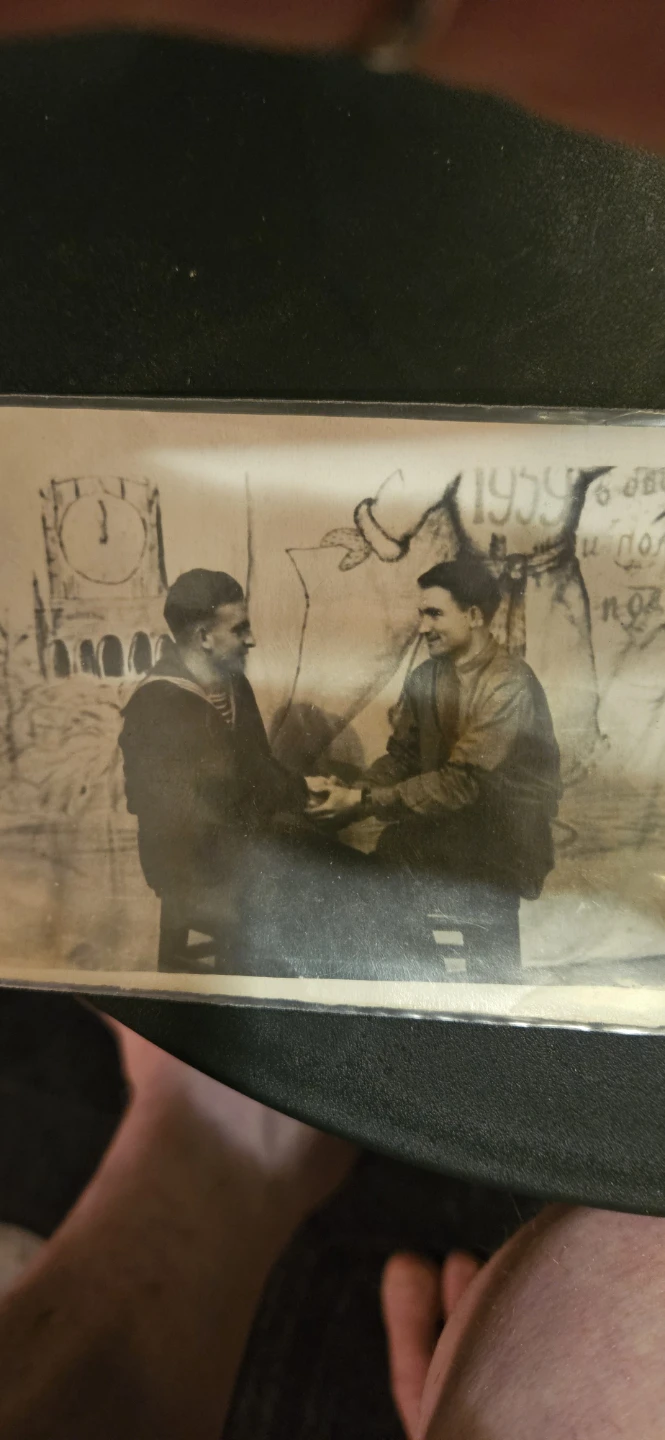 Antique photos of young gay couples from Russia. - photo 3
