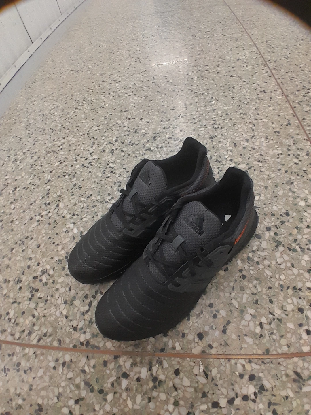 Black Adidas Running Shoes Men's Size  10 - photo 2