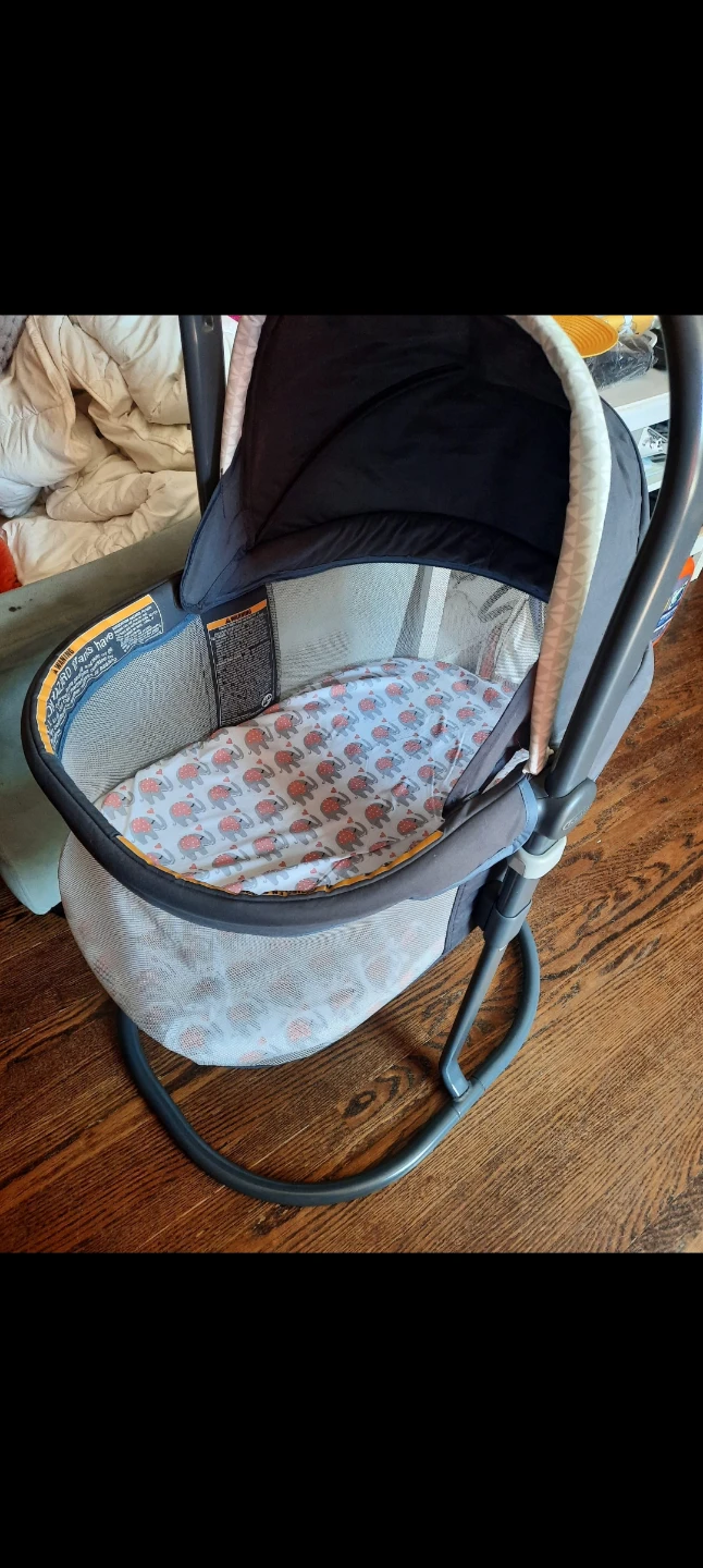 Graco Pack 'n Play Playard day 2 dream model - photo 3