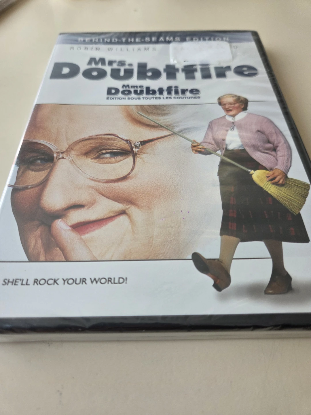 Mrs. Doubtfire DVD (NEW - sealed in wrap). Dolby digital. - photo 3