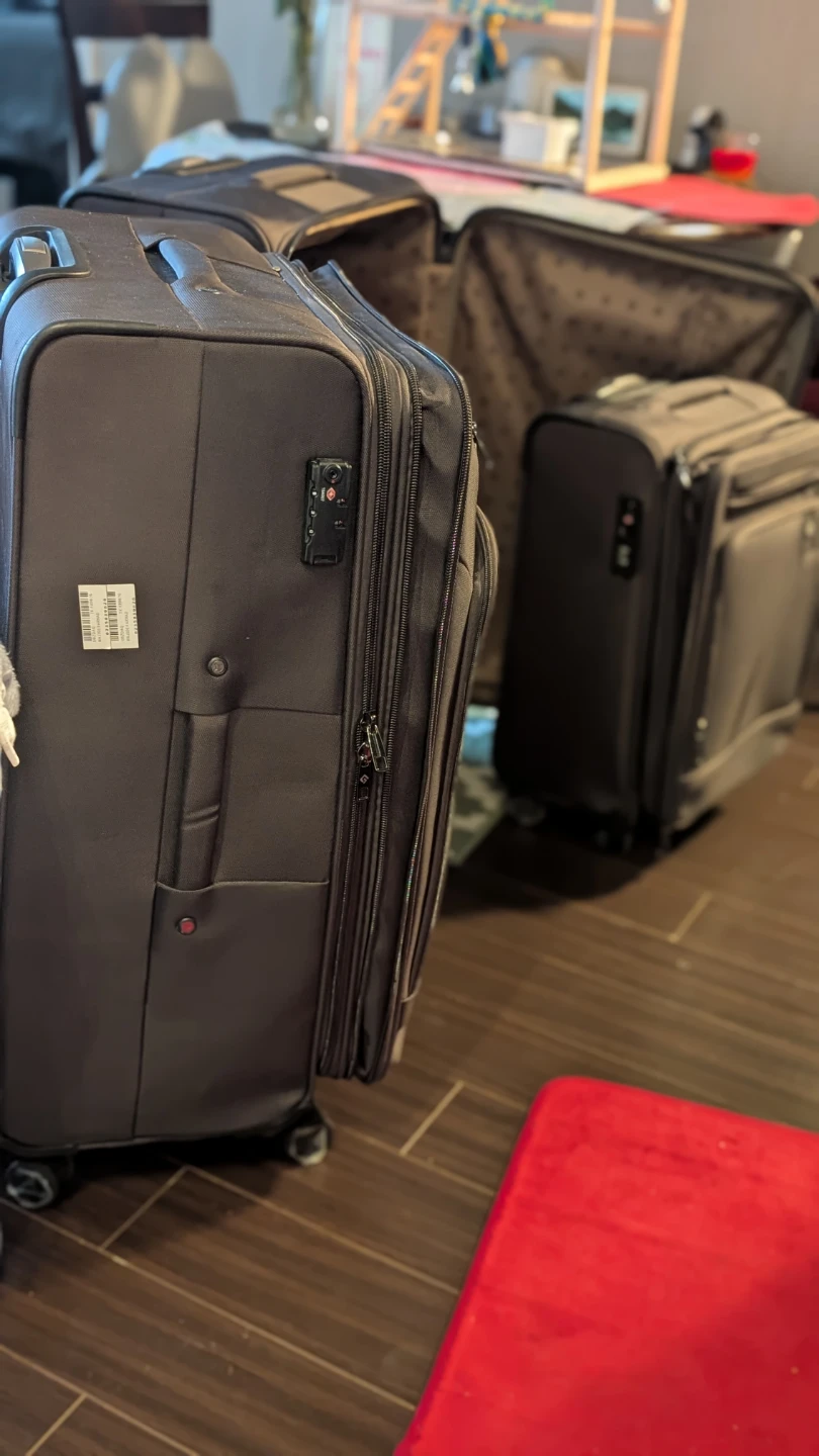 Geneva Luggage Set (3 Piece)