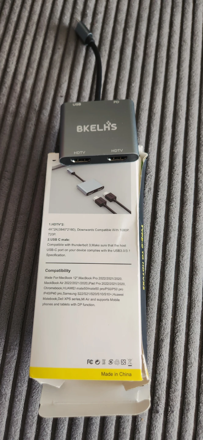 New USB C hub dual HDMI adapter - photo 2