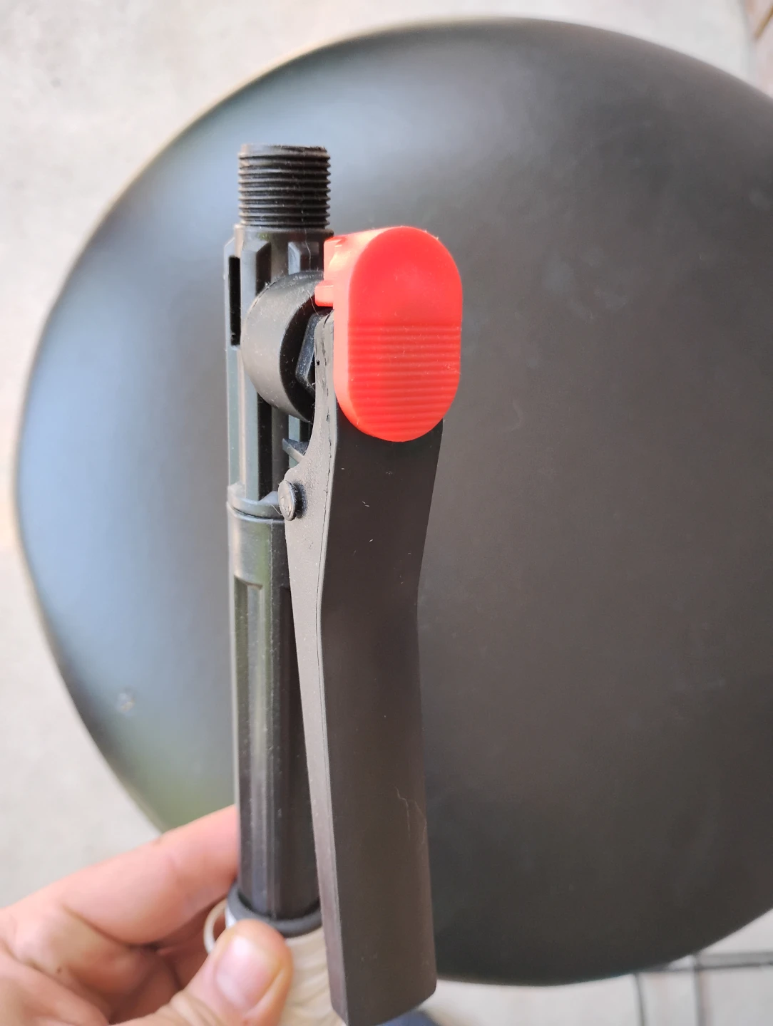 Watering Wand Sprayer with Rope - photo 2