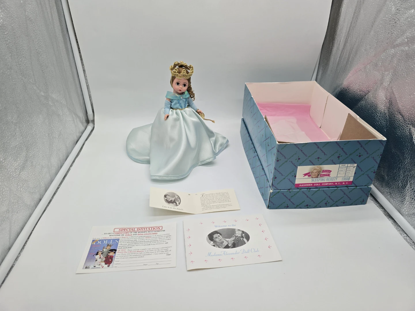 Madame Alexander 8-inch Sleeping Beauty Doll (missing wheel) - photo 4