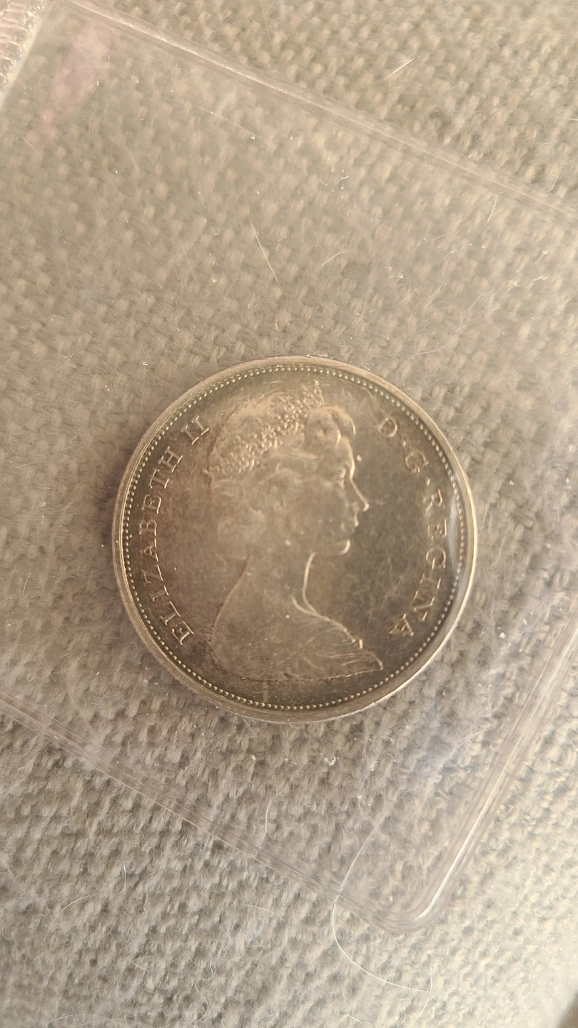 1967 Canadian 50 Cent Coin - photo 2