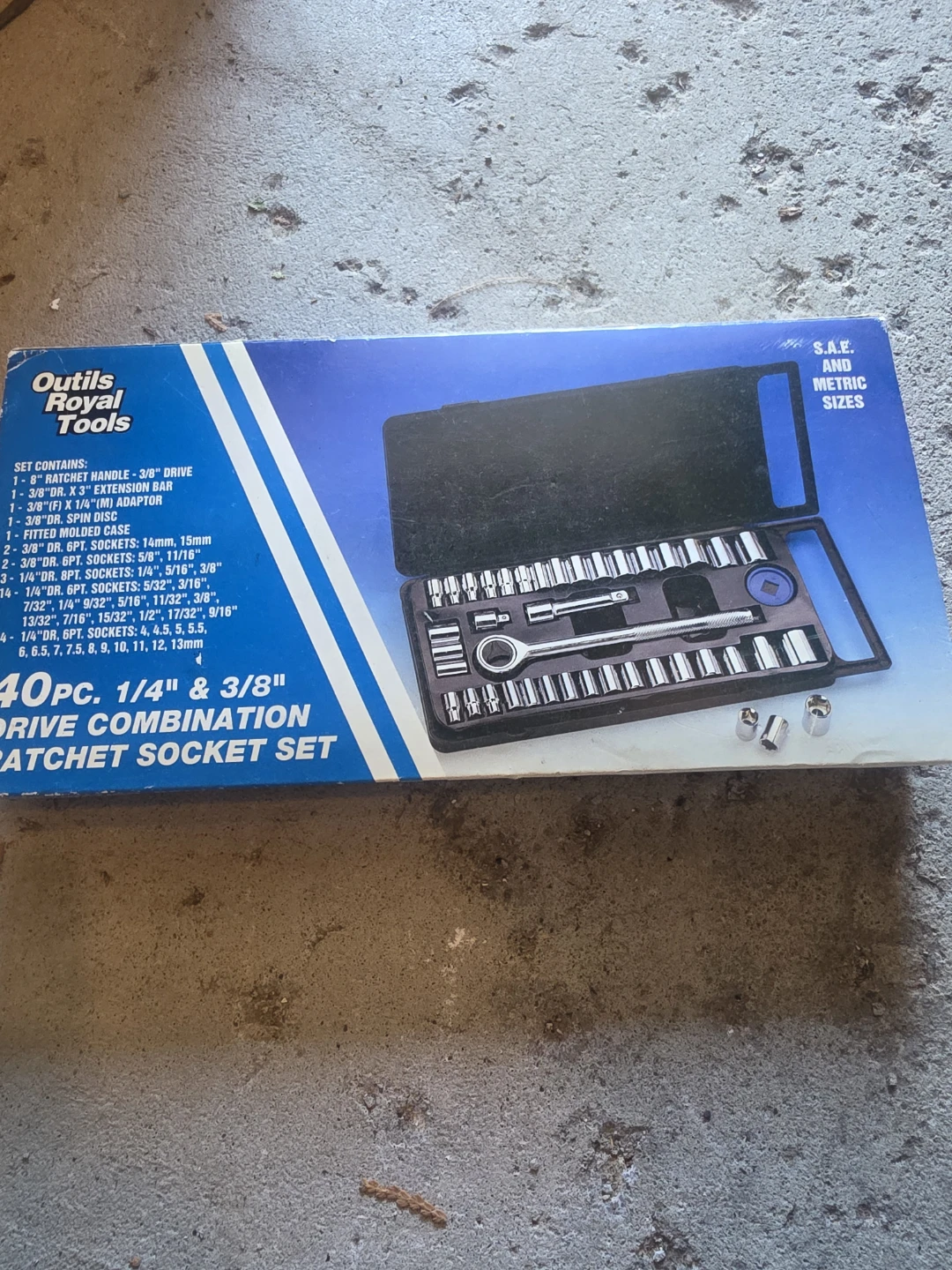 Outils Royal Tools 40pc 1/4" & 3/8" Drive Ratchet Socket Set - photo 2