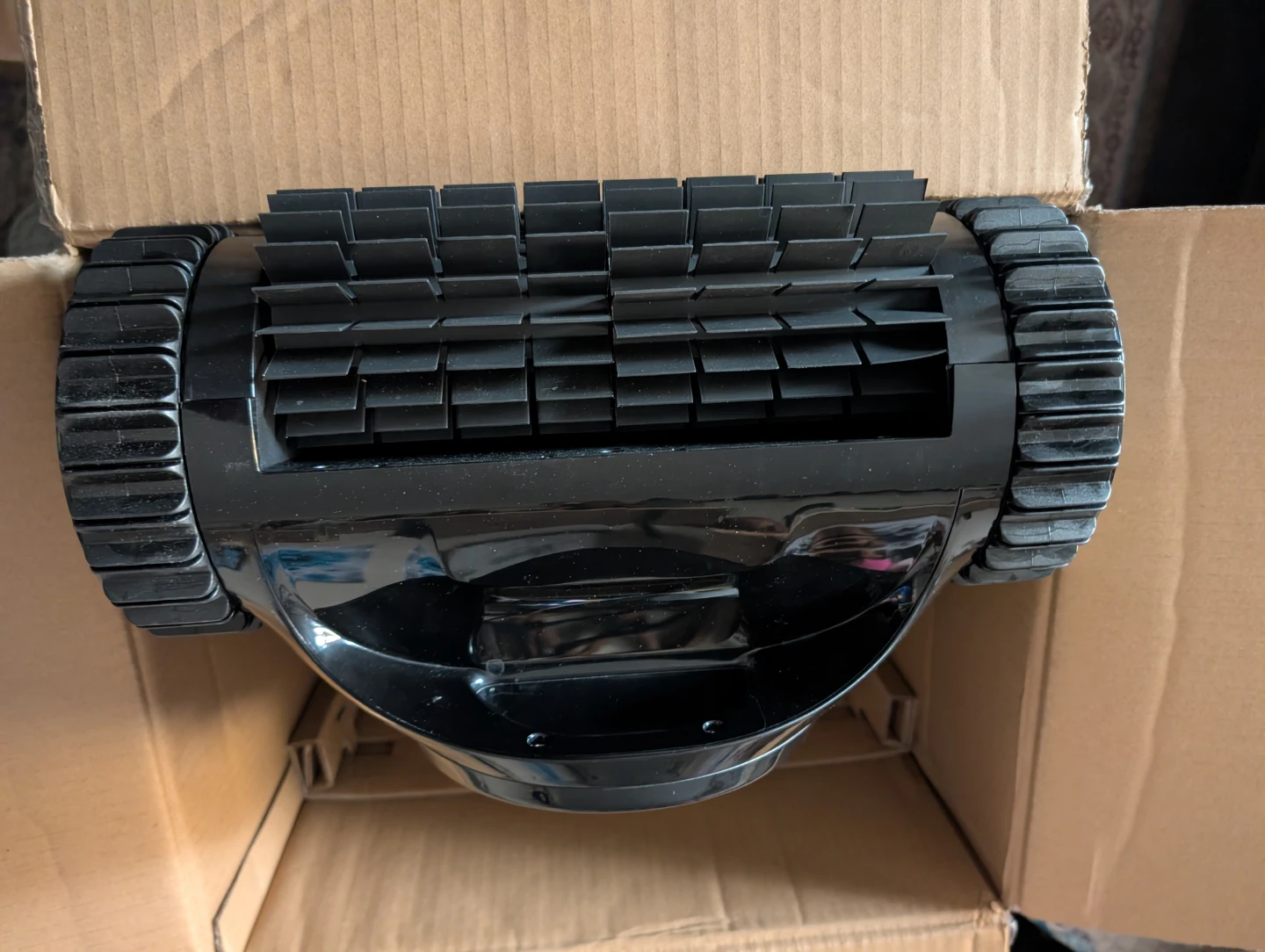 TALO360 Robotic Pool Cleaner - photo 2