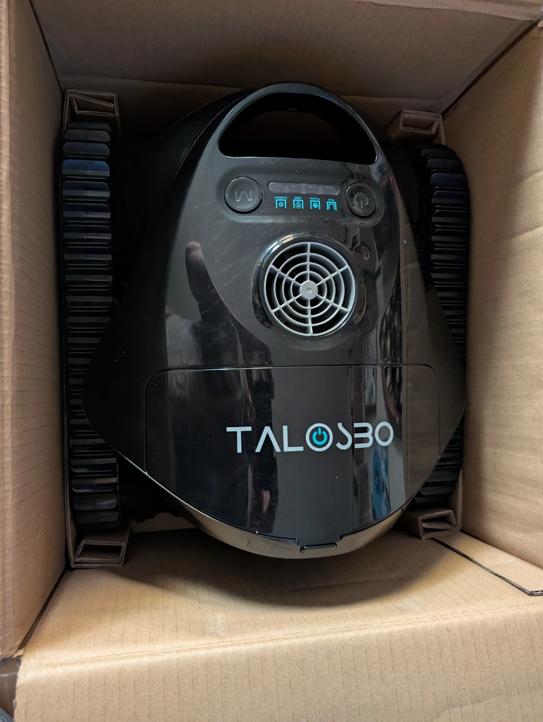 TALO360 Robotic Pool Cleaner - photo 4