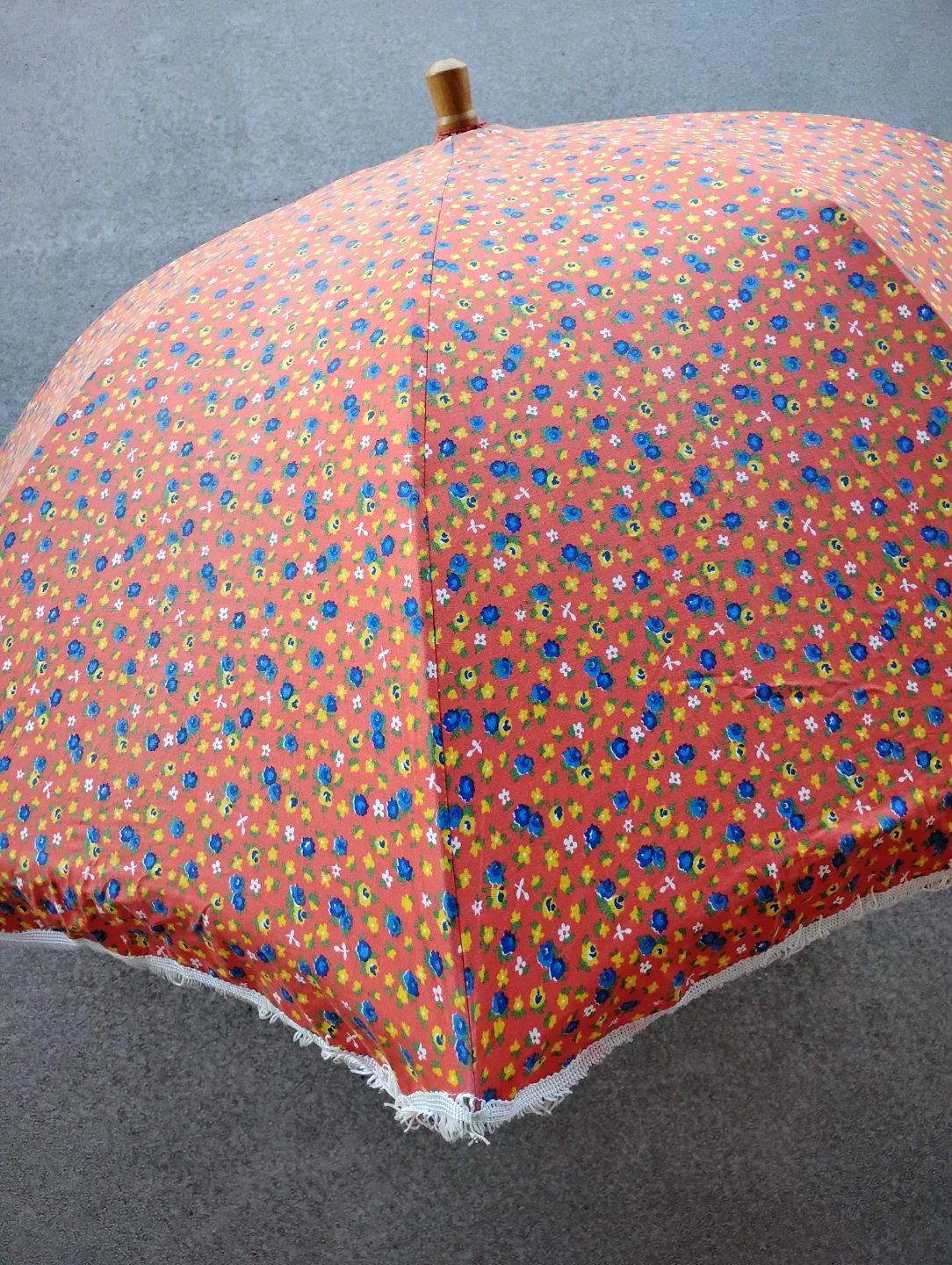 ⚽ Vintage Sun Umbrella - photo 4