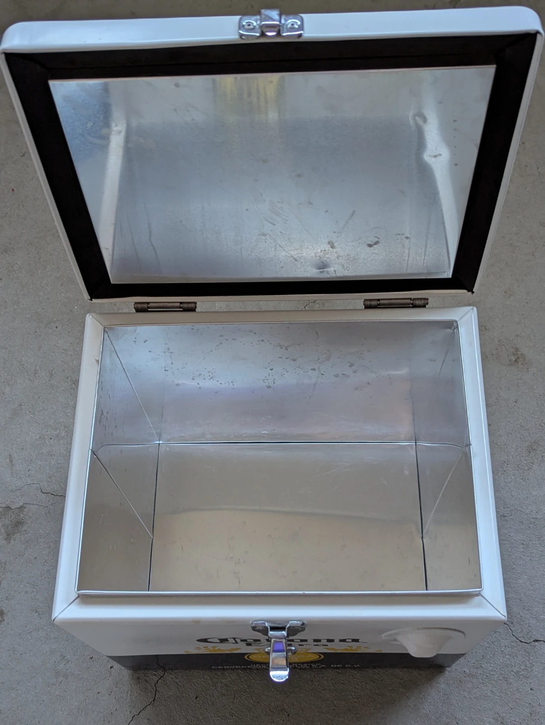 Corona Extra Cooler Box - photo 2