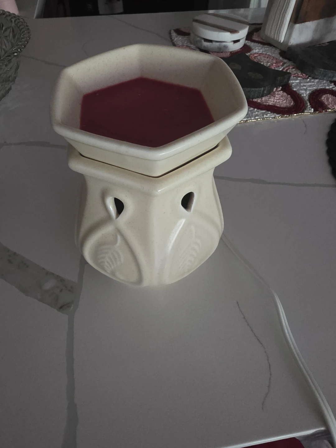 Cream Ceramic Wax Warmer with Embossed Design