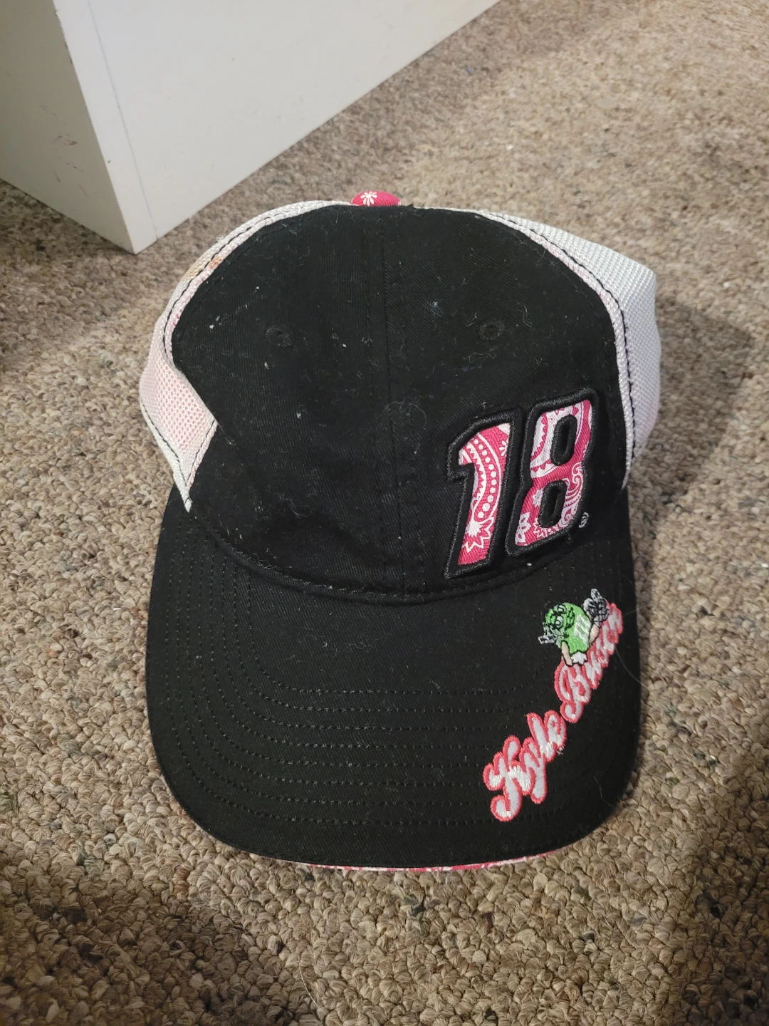 Kyle Busch #18 NASCAR Chase Authentics Hat