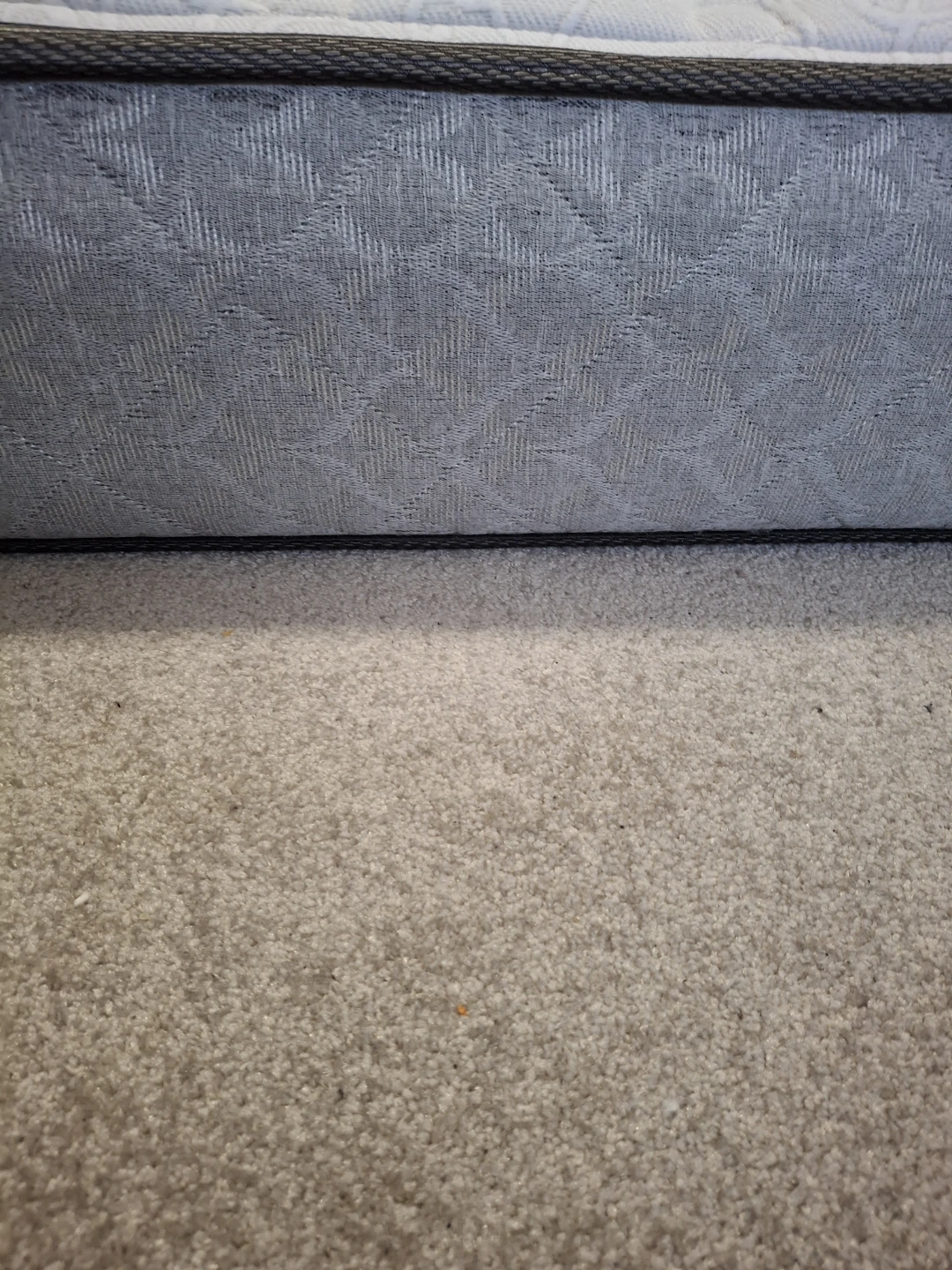Sealy Posturepedic Optimum mattress (PICK-UP BY JUNE 19TH 2PM) - photo 3