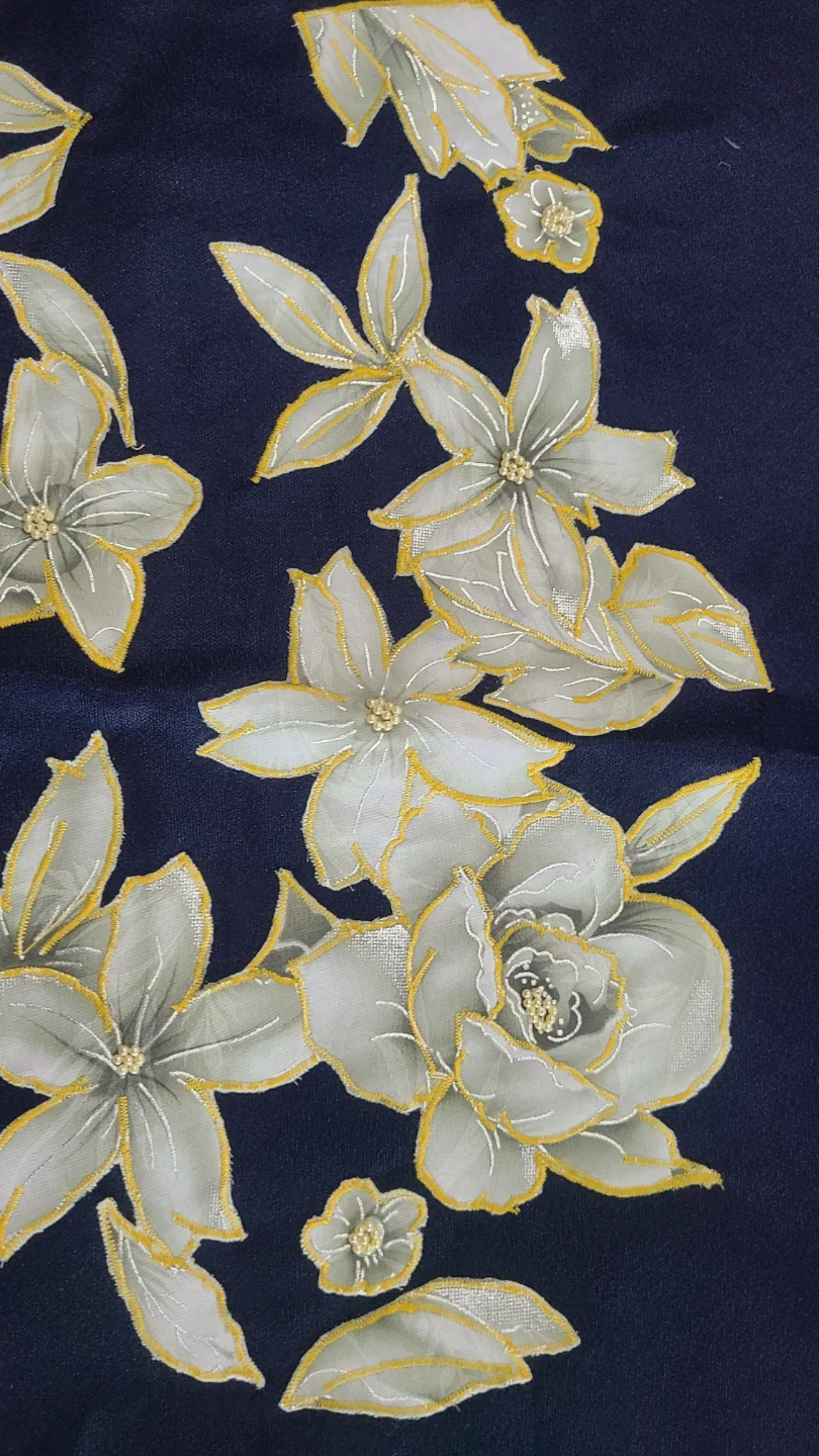 Embroidered Fabric Appliques - Floral Designs - photo 4