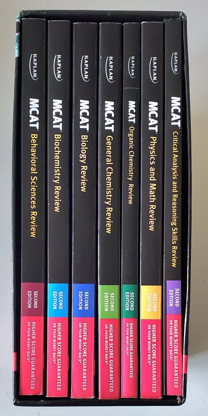 Kaplan MCAT Complete 7-Book Subject Review Second Edition