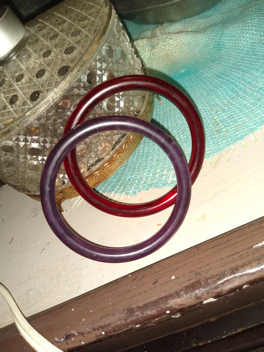 Pair of vintage bakelite bangle bracelets. - photo 2