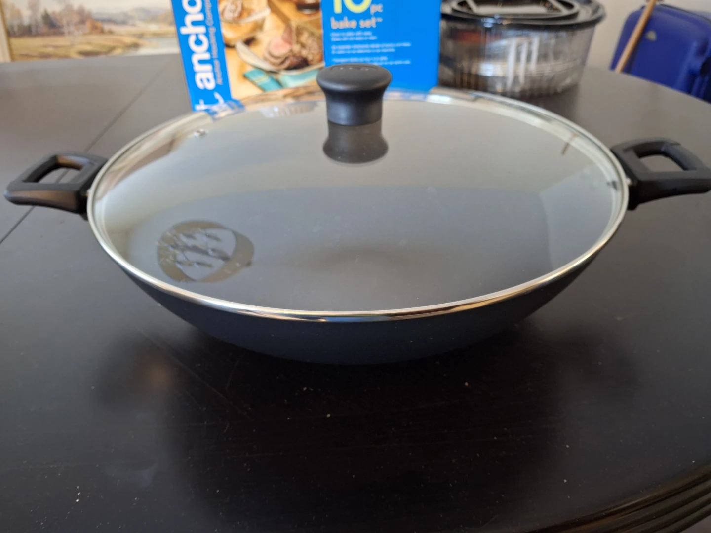T-fal 14in Stir Fry wok with Lid