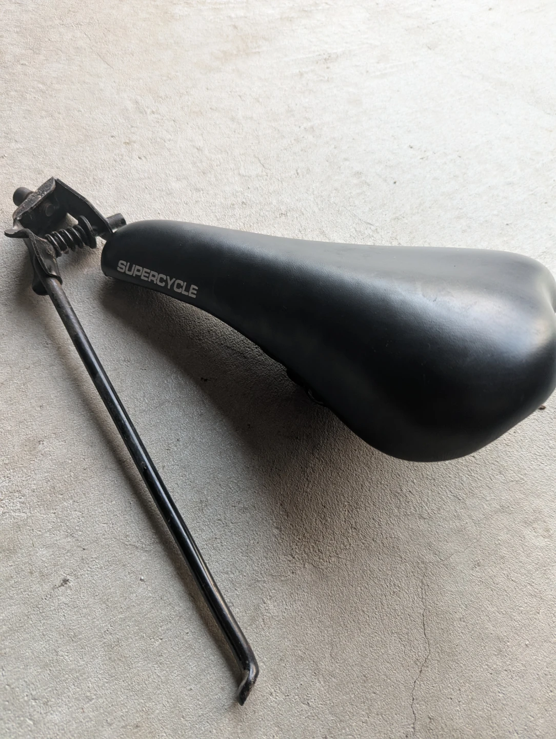 Supercycle Bicycle Seat with Kickstand