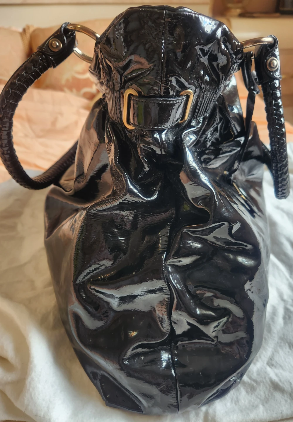 Salvatore Ferragamo Black Patent Leather Hobo Bag - photo 3