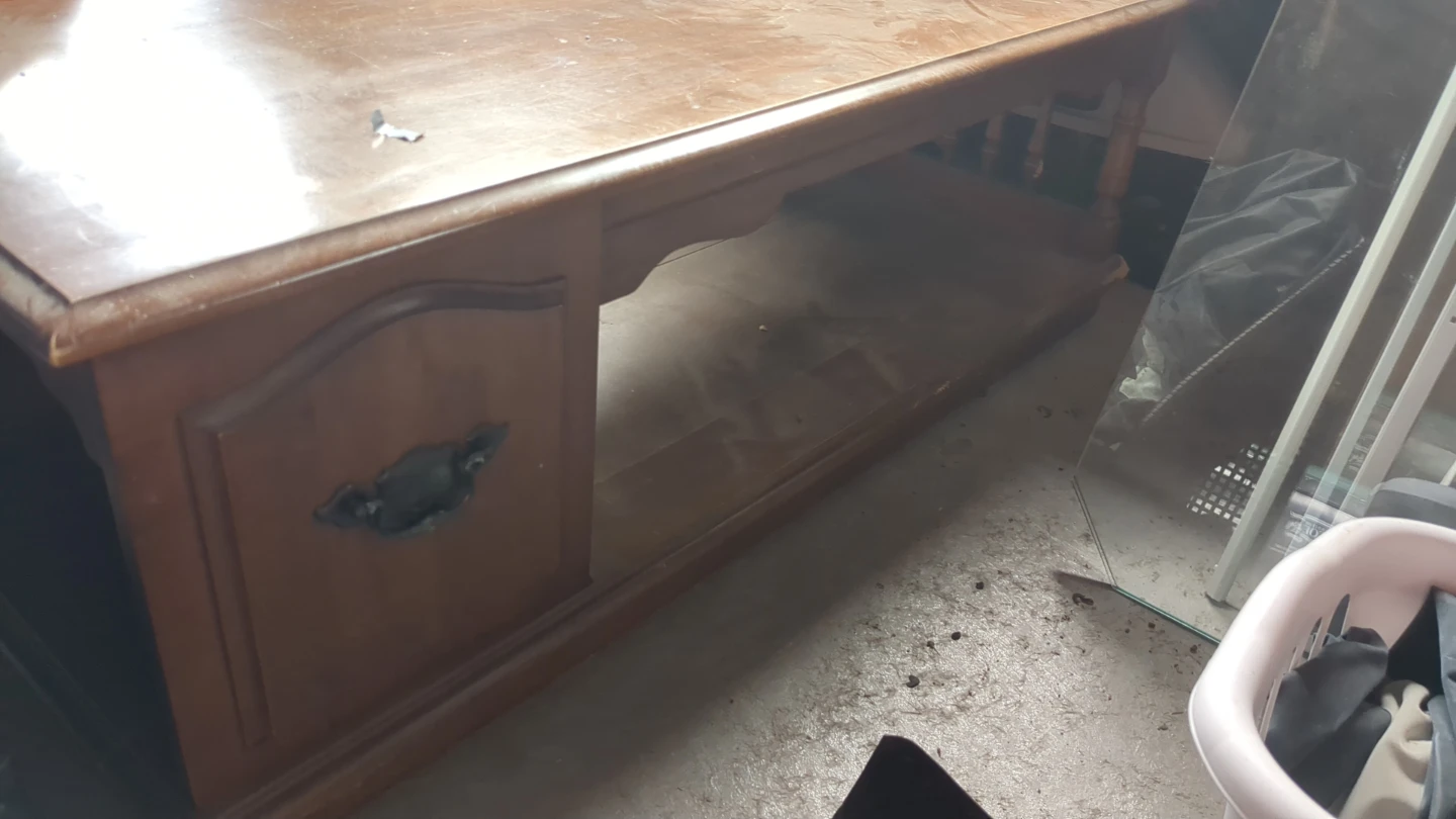 Wooden Coffee Table - photo 2