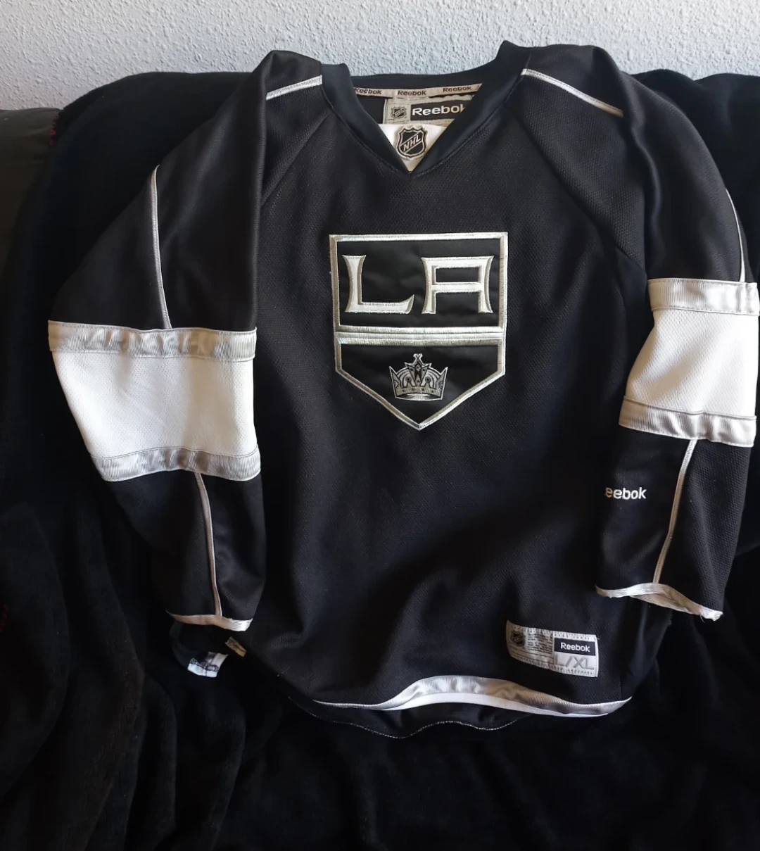 Reebok Los Angeles Kings NHL Hockey Jersey
