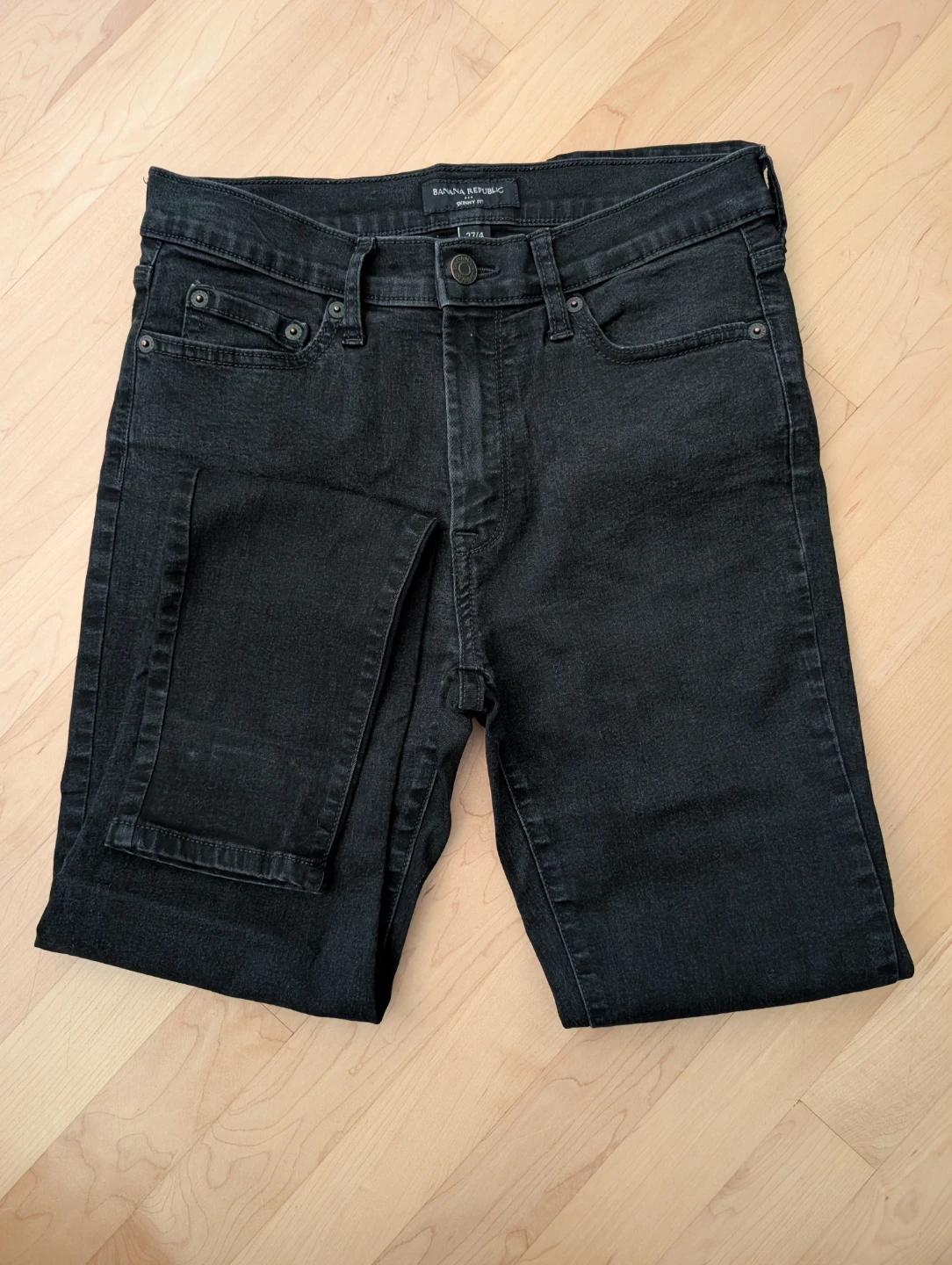 Banana Republic black denim - skinny fit - photo 4