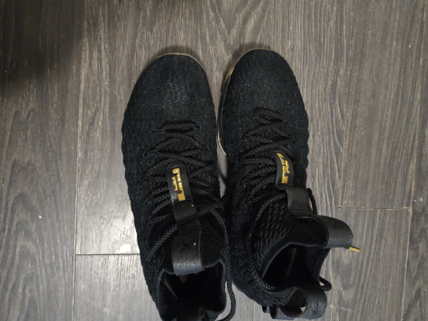 Nike LeBron 16 Shoes - photo 3