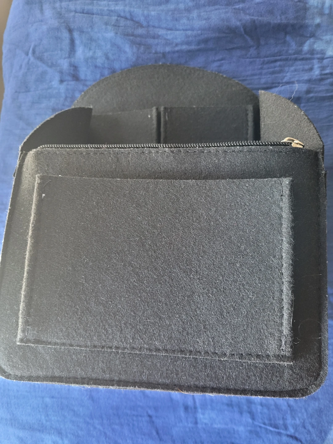 Black Felt Organizer Bag - photo 2