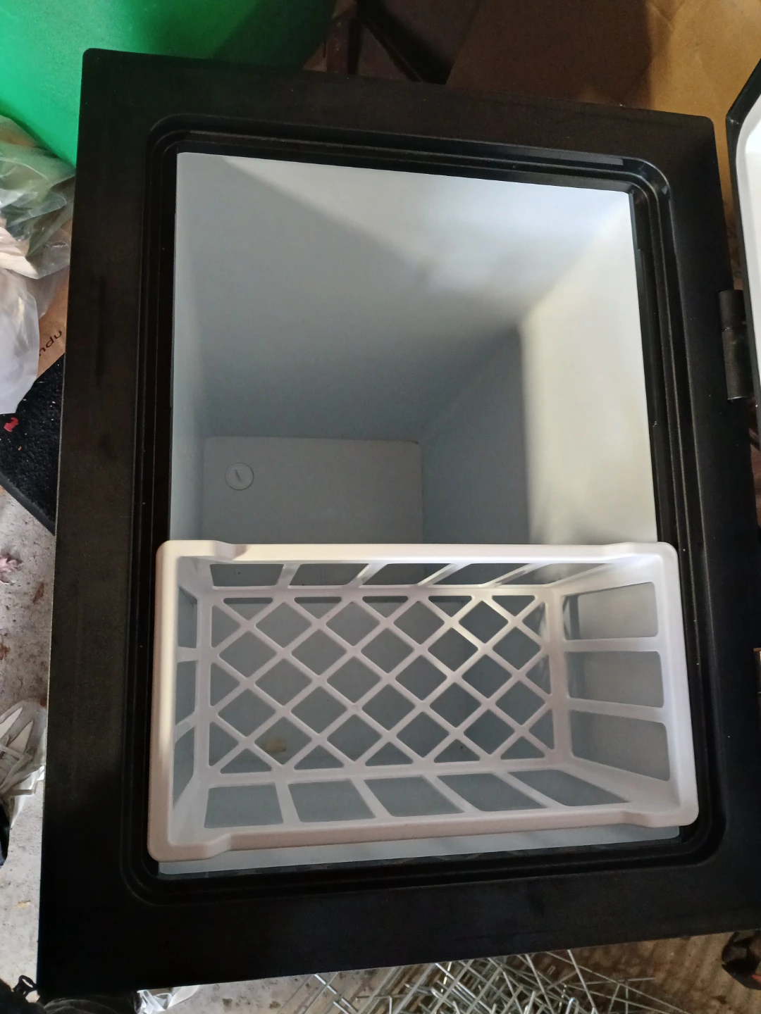 Arctic King Chest Freezer - photo 3