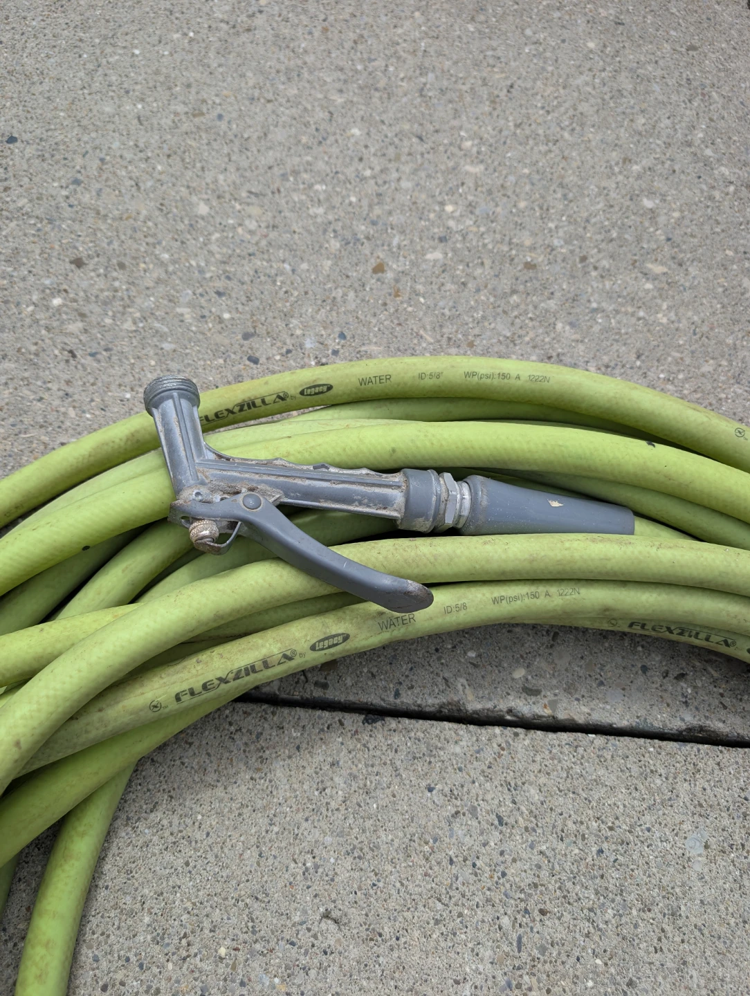 Flexzilla Garden Hose with Sprayer - photo 2