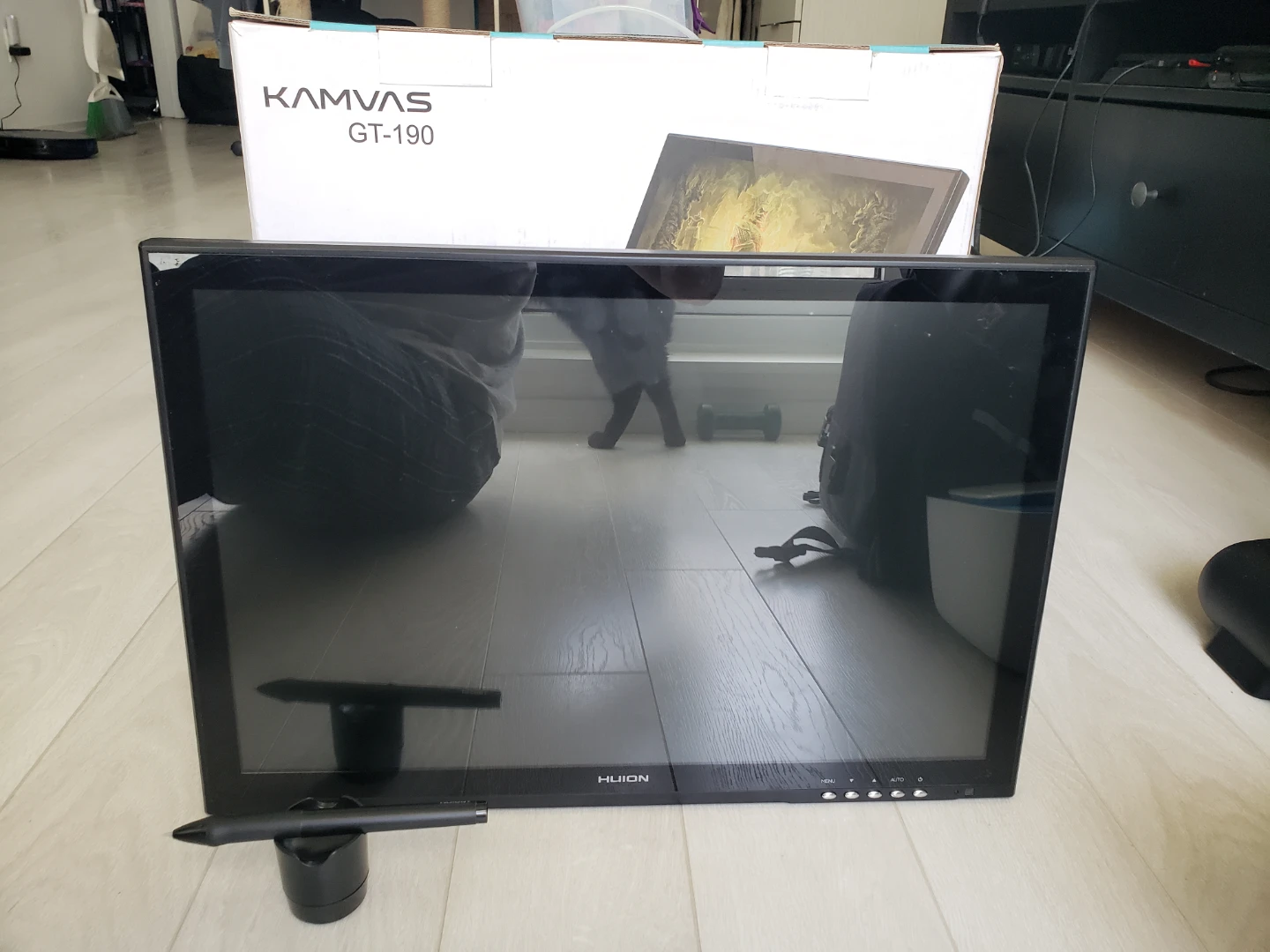 19" Huion Kamvas GT-190 Pen Display