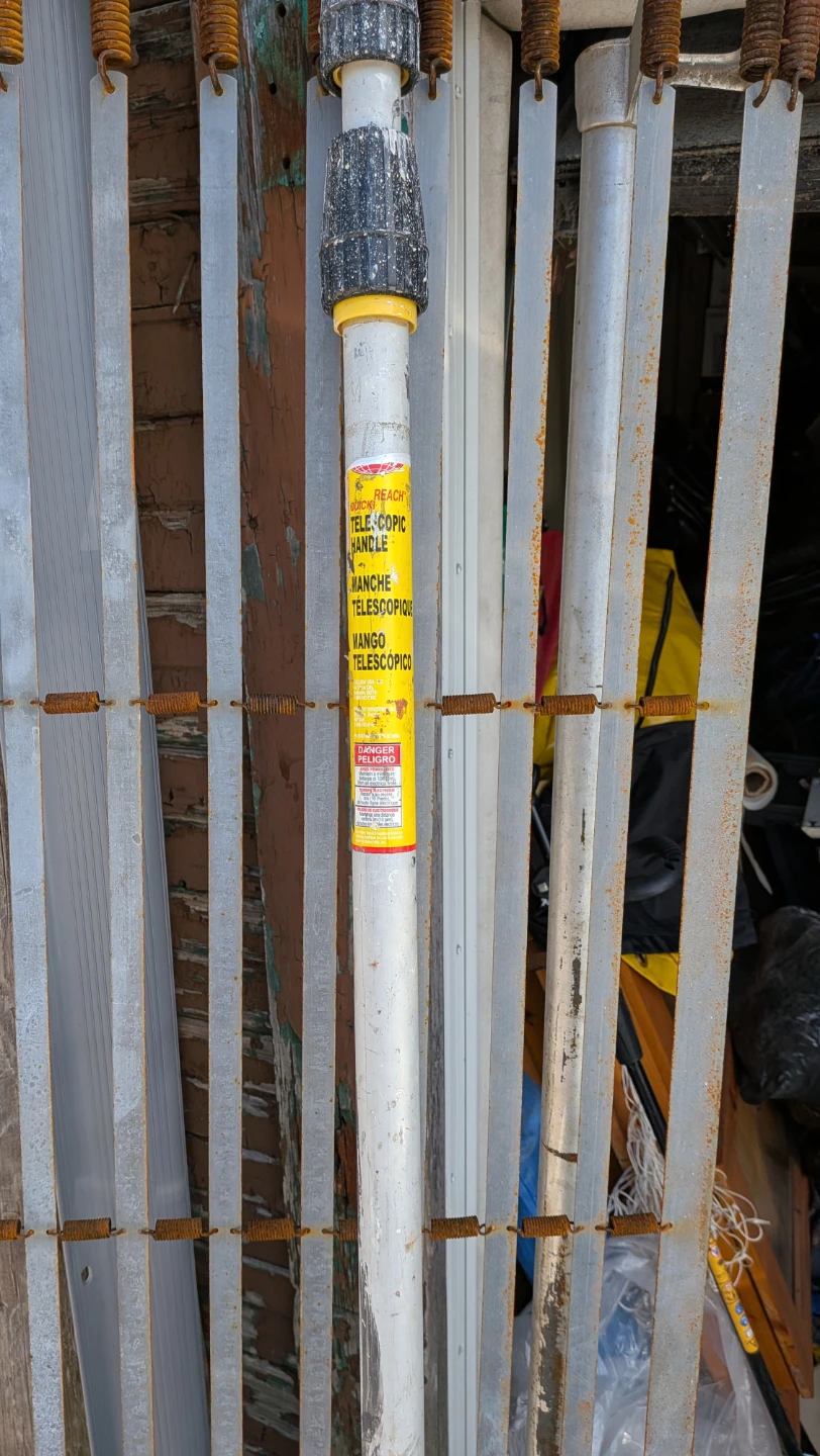Telescopic Handle for Cleaning Tools