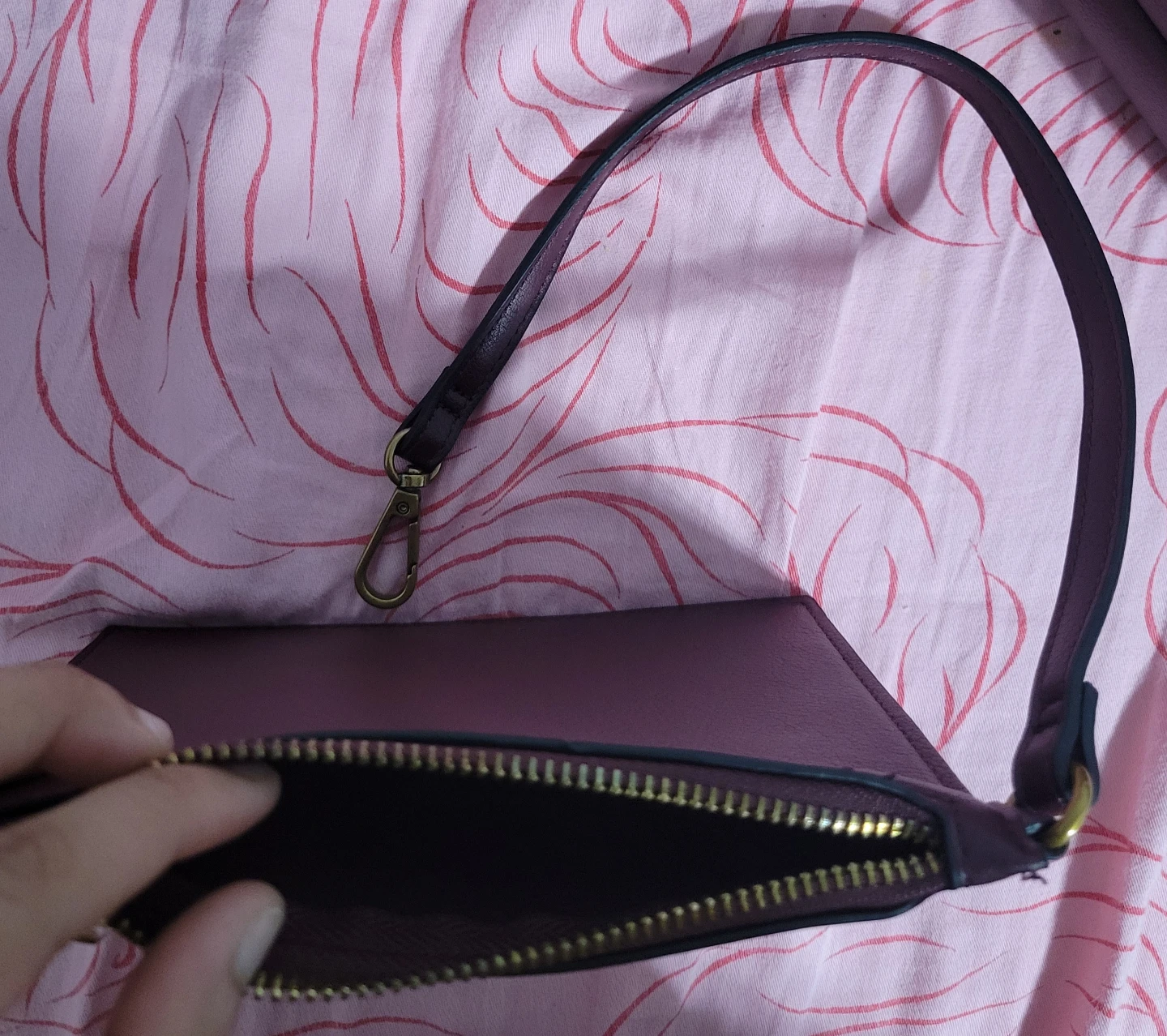 Steve Madden tote bag w/ two small pouches - photo 5