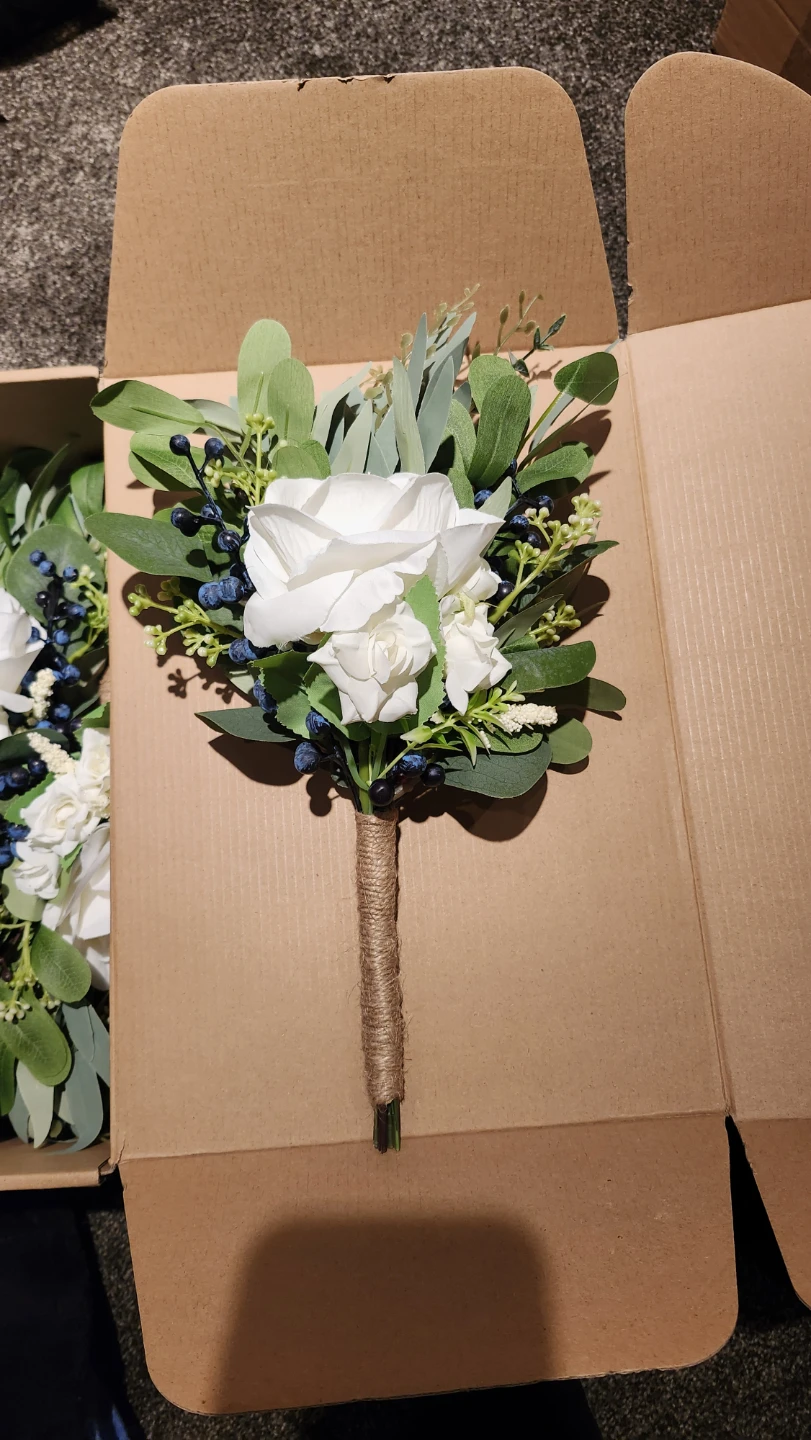 White Rose and Blueberry bouquet Set - photo 5