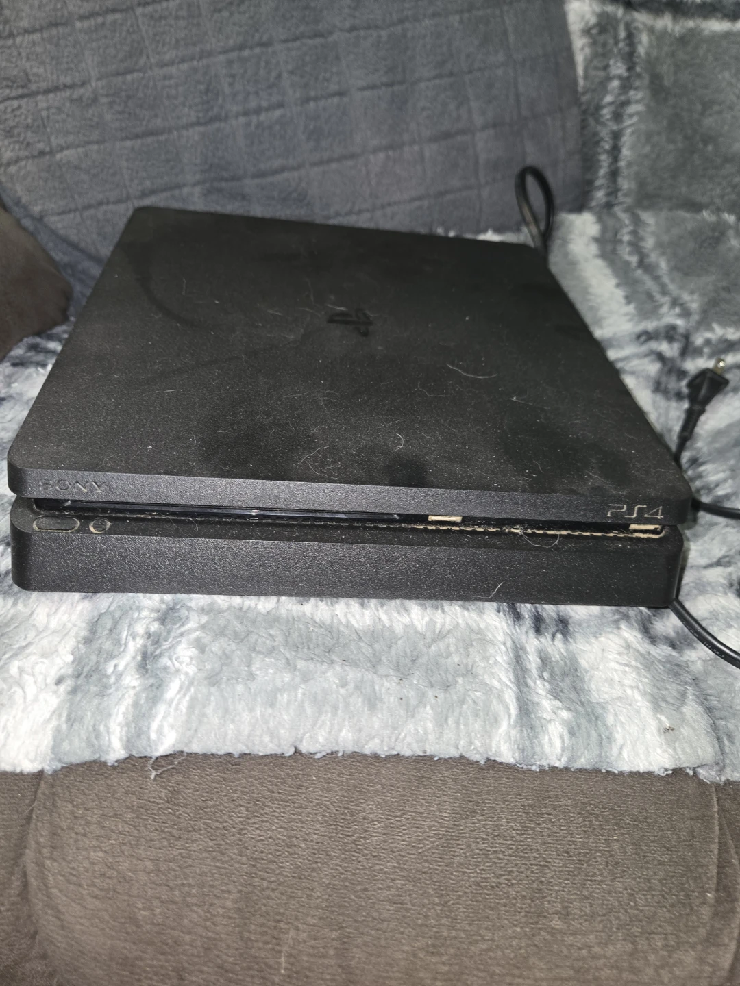 Sony PlayStation 4 Slim Console